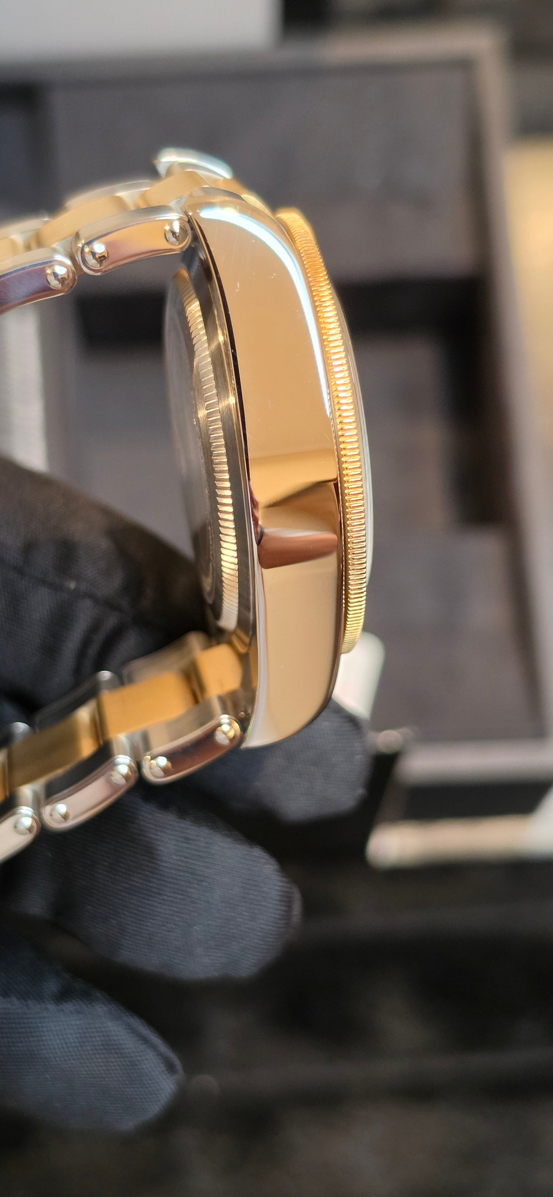 Tudor Black Bay S&G Reference #79733N — Champagne Dial, 18K Gold Bezel & Center Links
