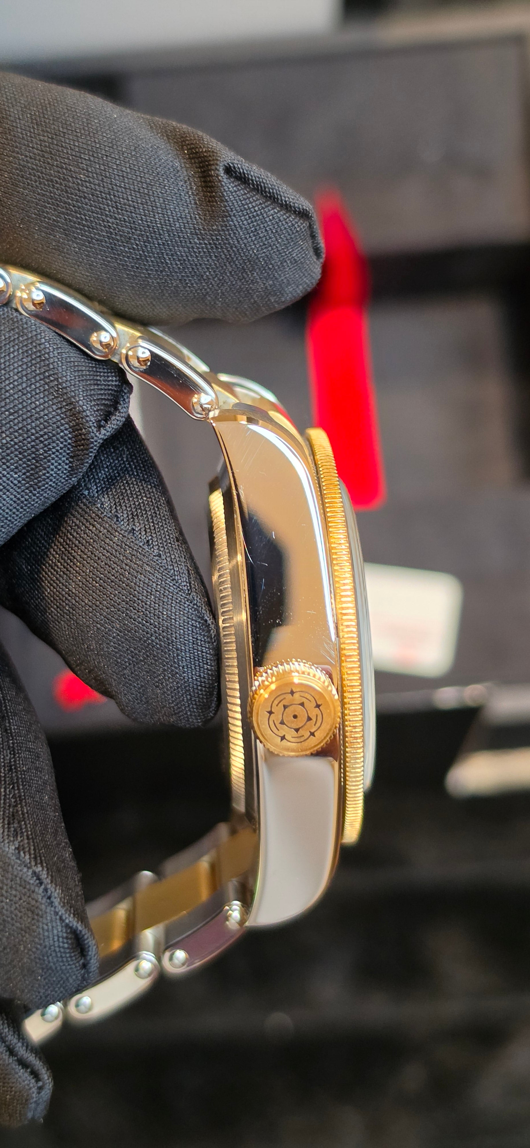 Tudor Black Bay S&G Reference #79733N — Champagne Dial, 18K Gold Bezel & Center Links