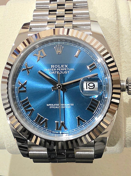 Rolex Datejust 41 126334 blue Roman dial front view